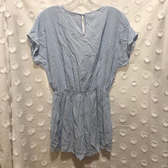 Romper - Picture 2 of 2